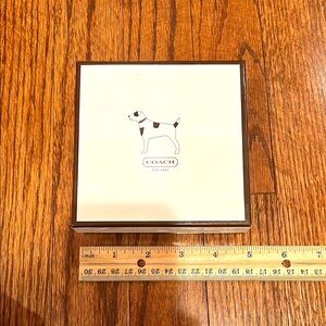 EUC Coach White and Brown Box